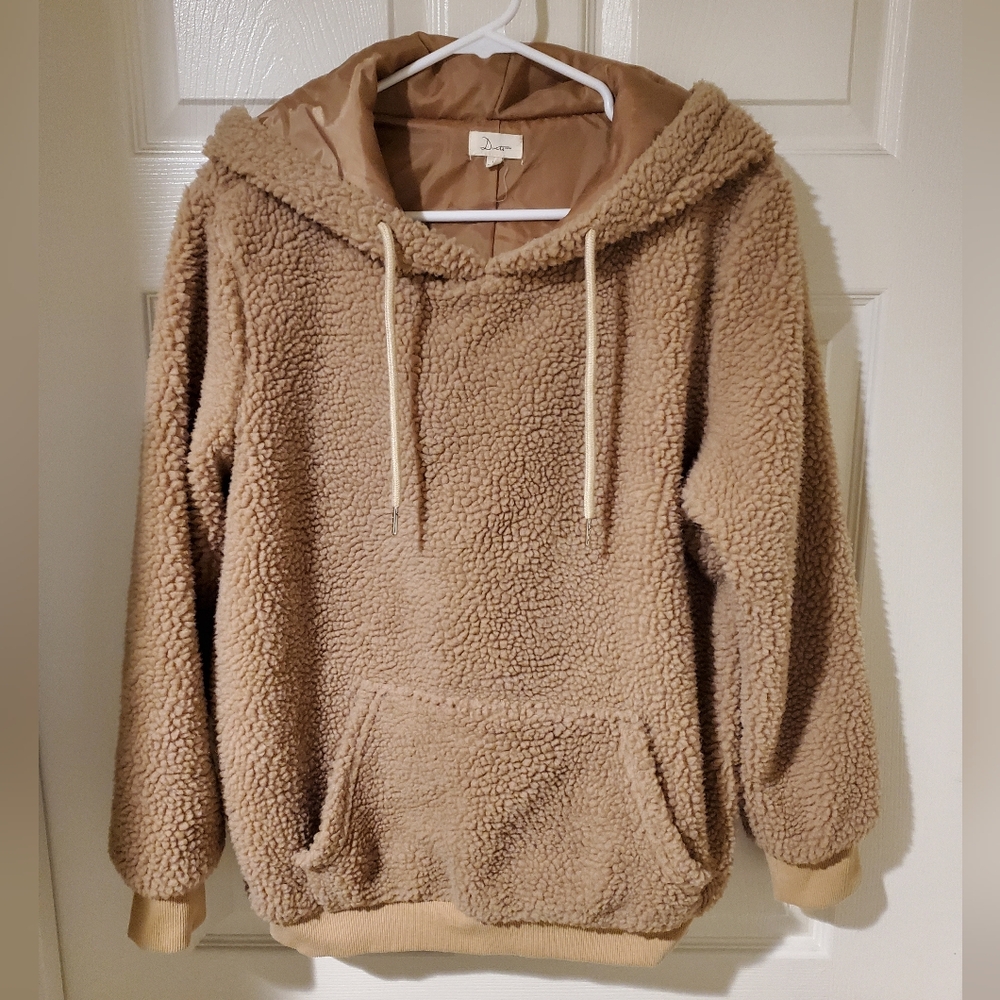 Women's Cozy Tan Sherpa Hoodie (Size L)